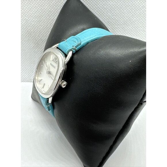 Fossil Sculptor ES3559 Women Blue Leather Analog Silver Dial Quartz Watch JNA347 - Picture 2 of 11